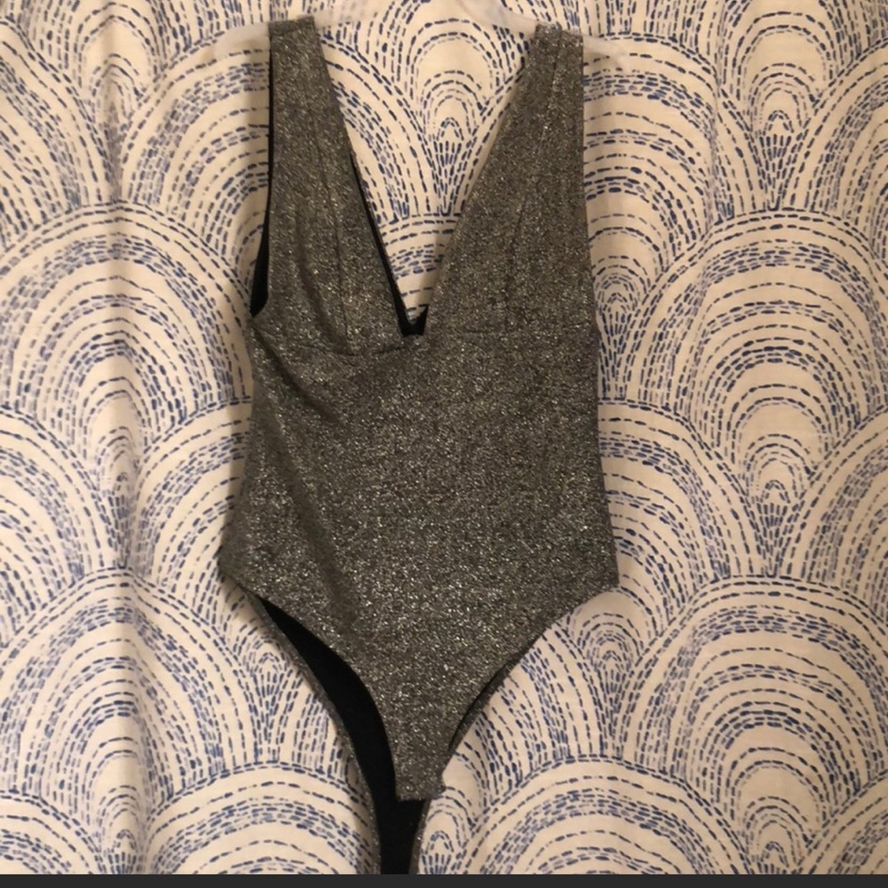 ✨Sparkly Zara bodysuit✨